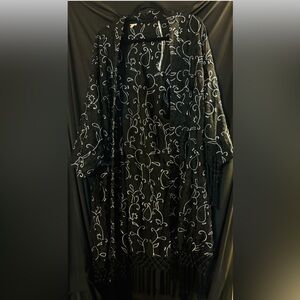 Reba Moon Light Black and White Patterned Kimono